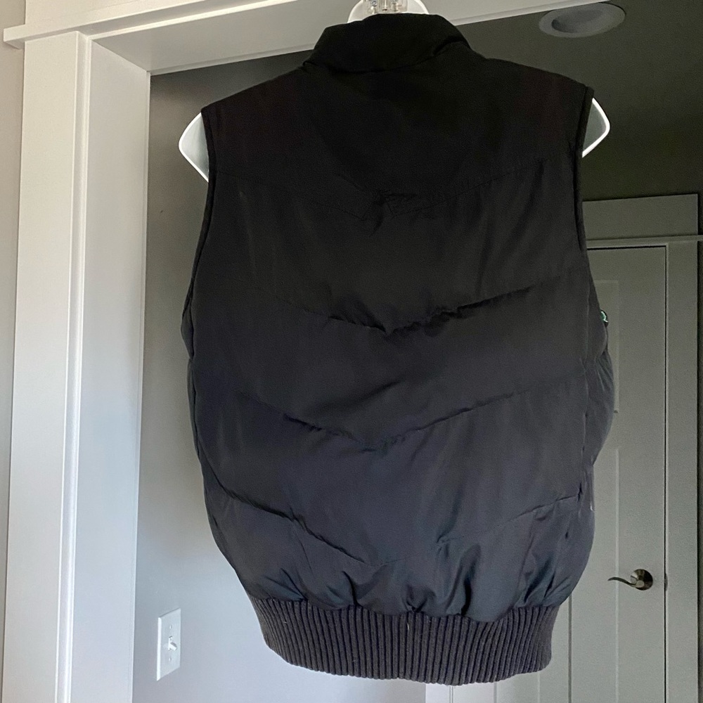 Gap Black Down Vest - Picture 3 of 4